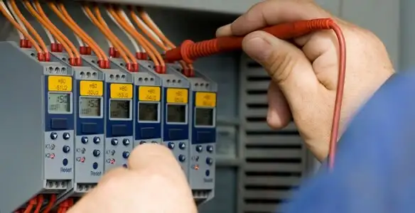 electrical contractors performing professional electrical system testing and configuration in Boise, ID
