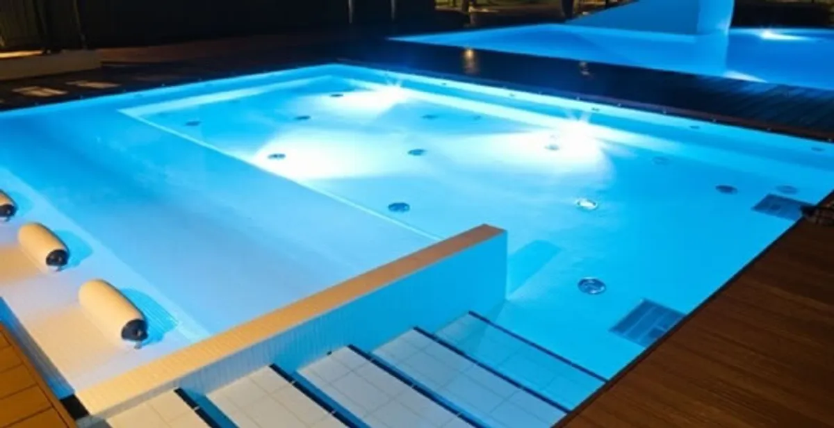 pool light installation and repair services providing modern illuminated pool lighting in Boise, ID